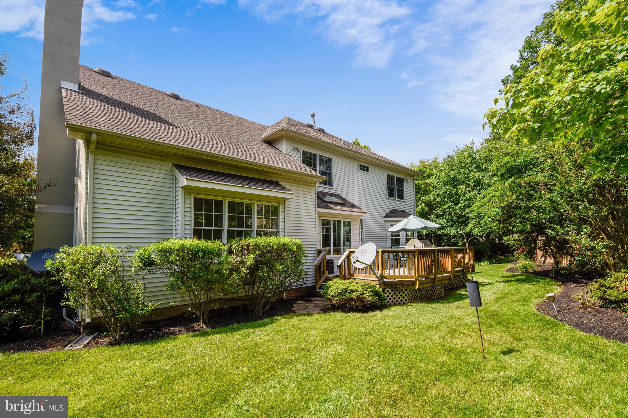 FAIR OAKS HUNT - Residential