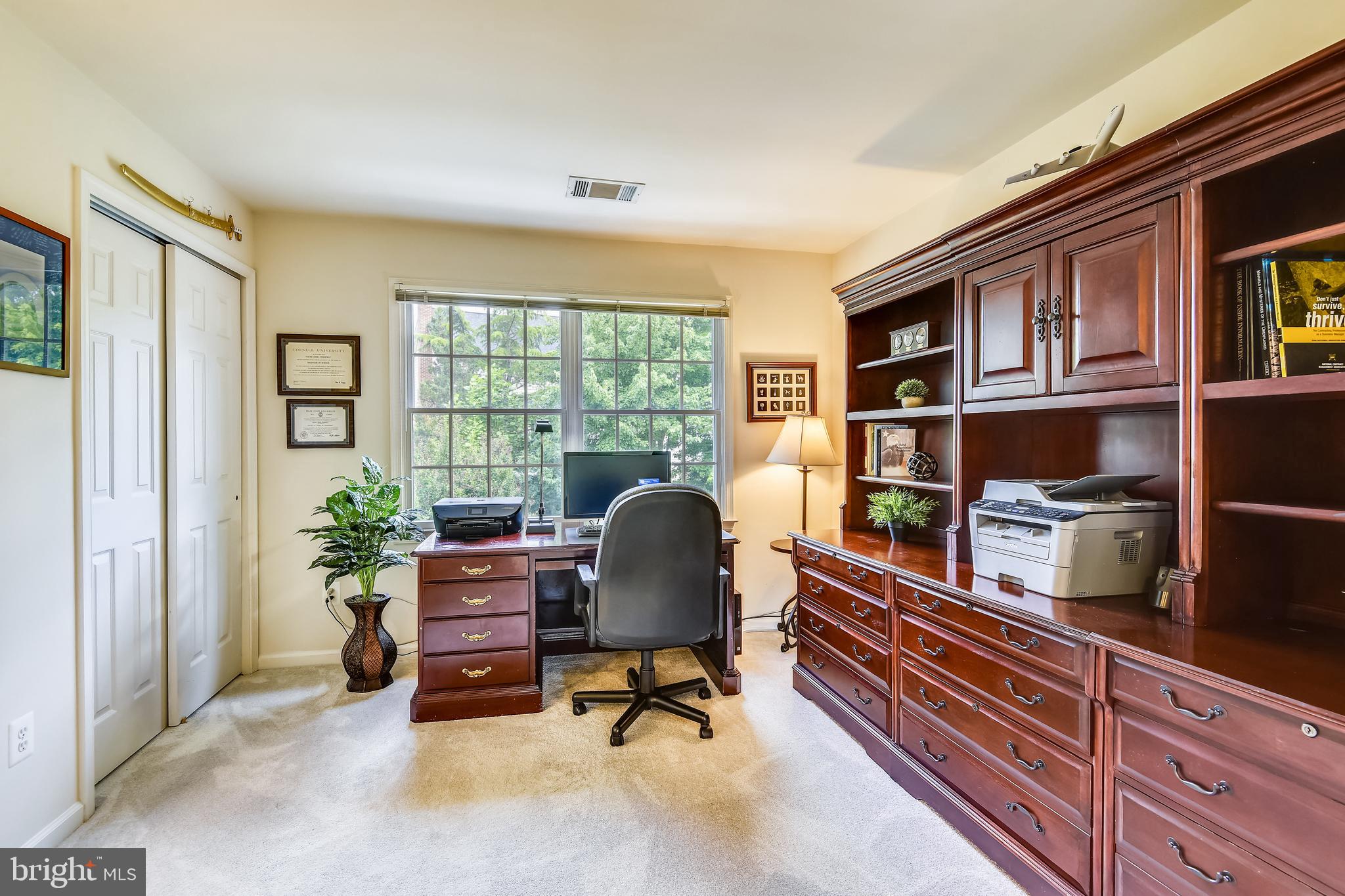 FAIR OAKS HUNT - Residential