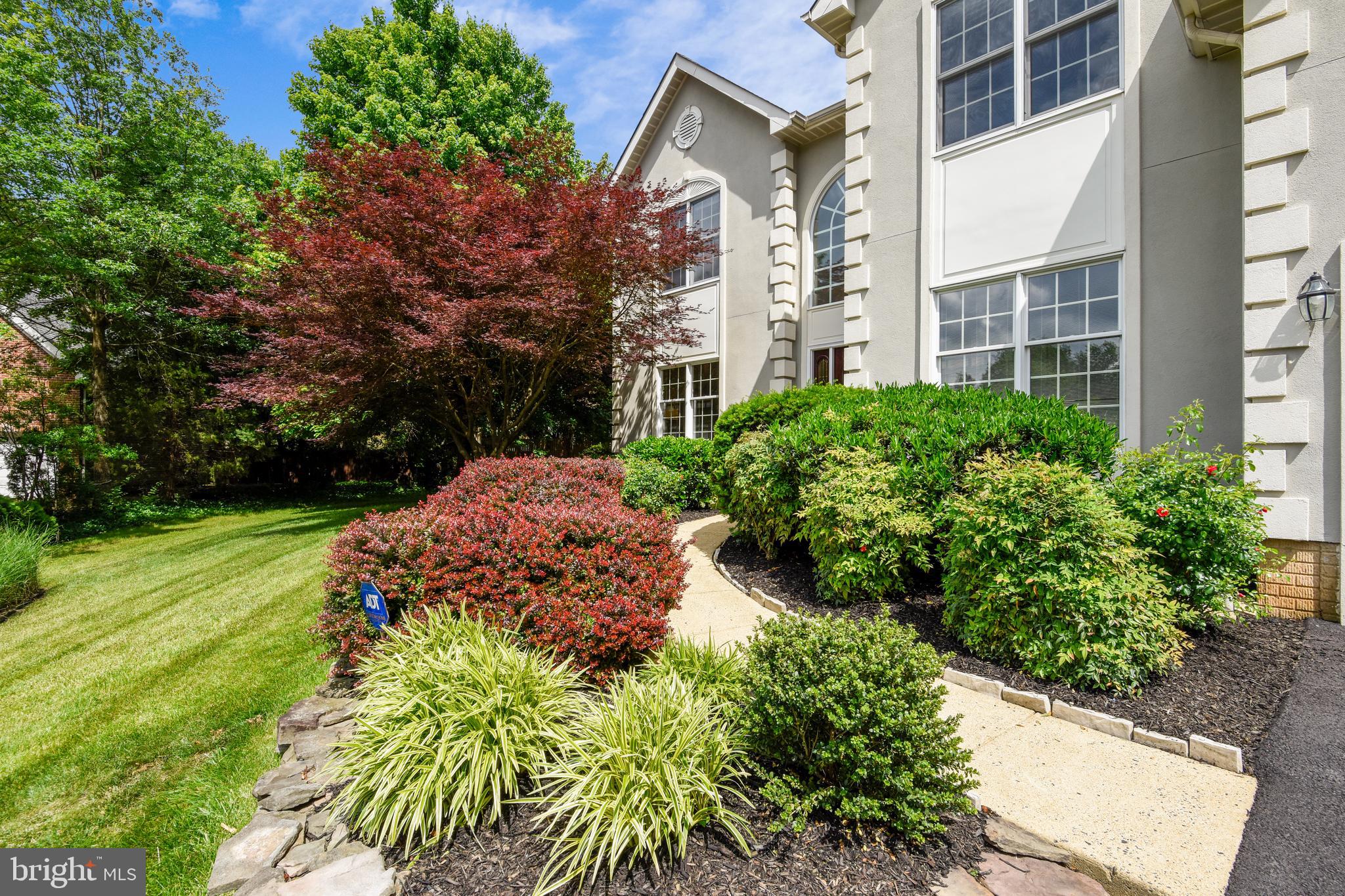 FAIR OAKS HUNT - Residential