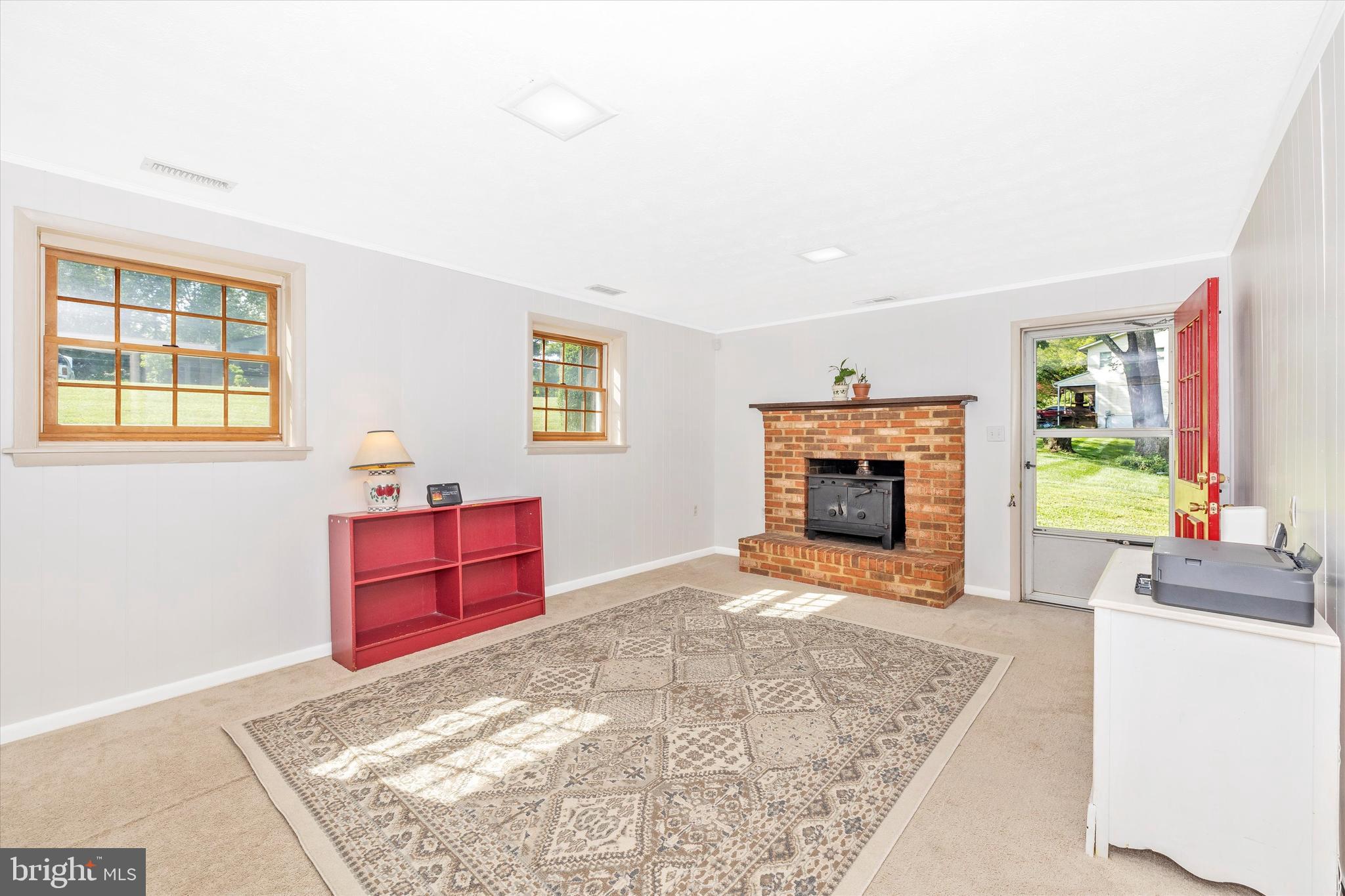 SUNNYBROOK FARMS - Residential