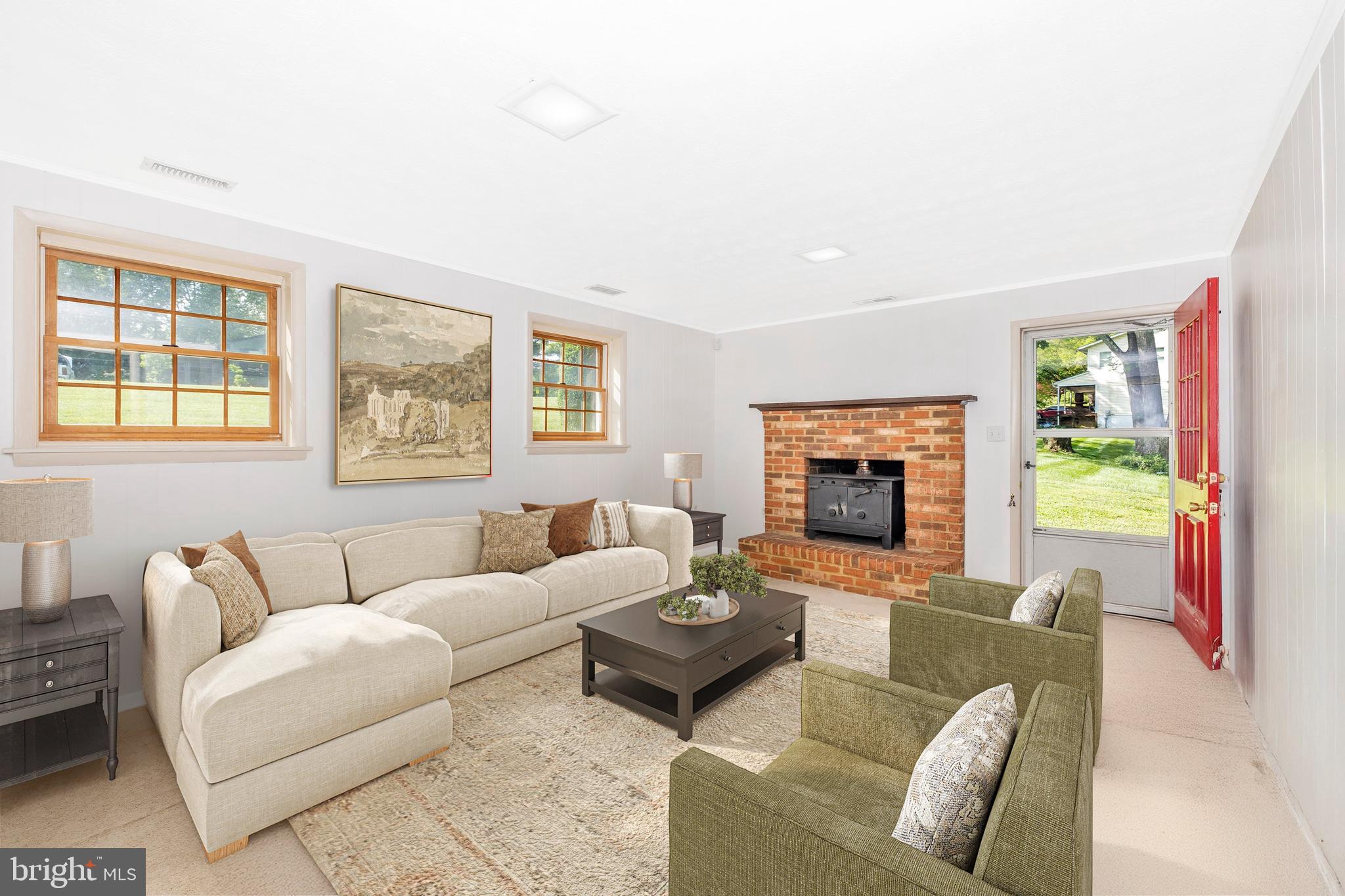 SUNNYBROOK FARMS - Residential