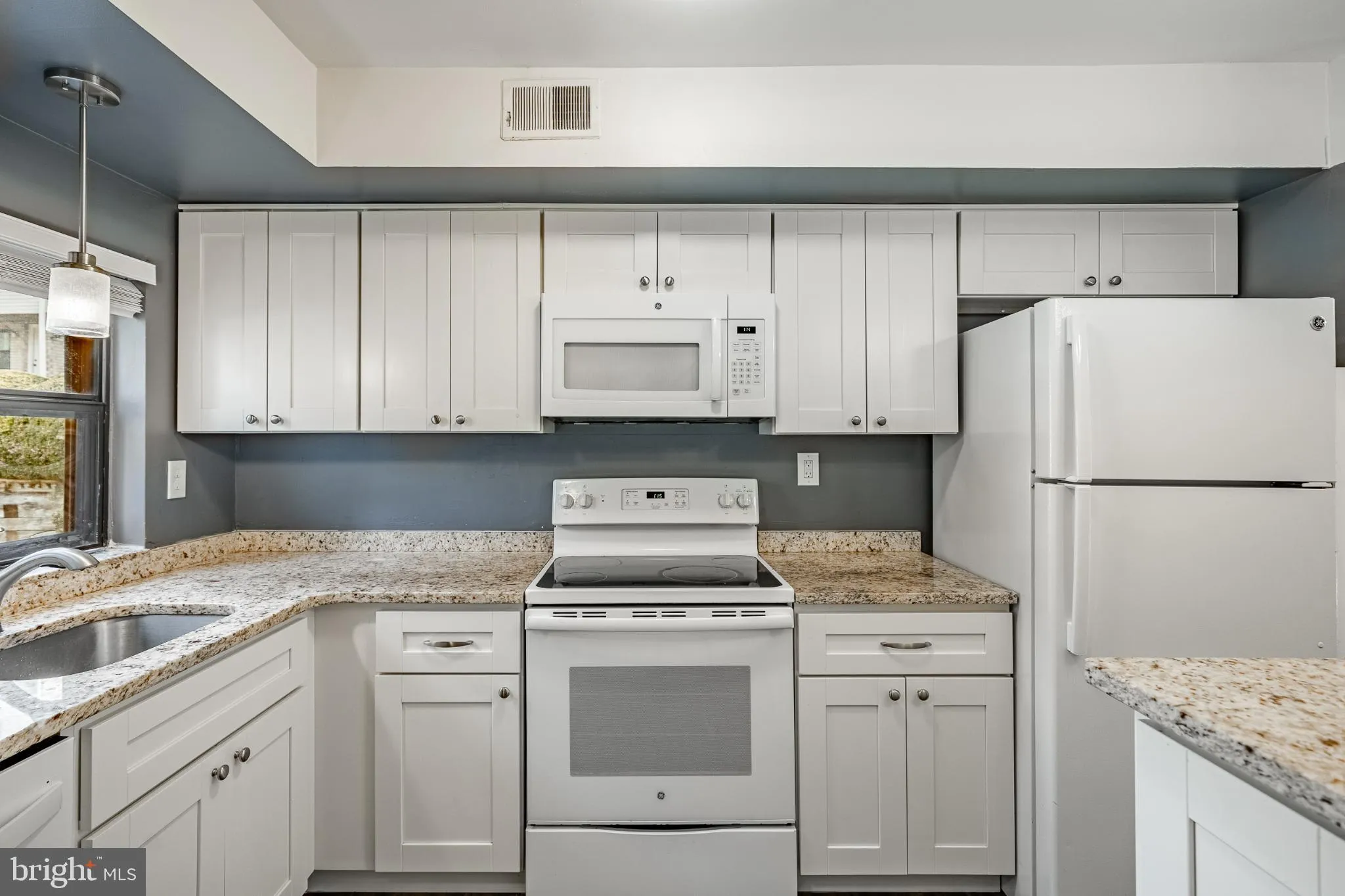 West Chester, Pennsylvania 19382, United States, 2 Bedrooms Bedrooms, ,2 BathroomsBathrooms,Residential,Active,231645