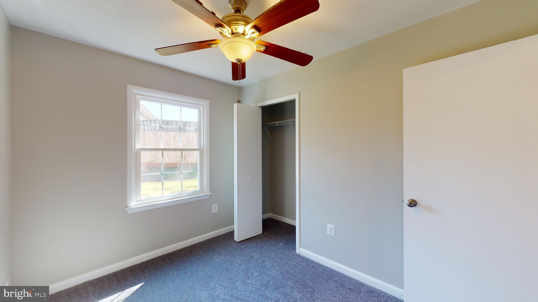 STRAWBERRY HILL EST SUB - Residential