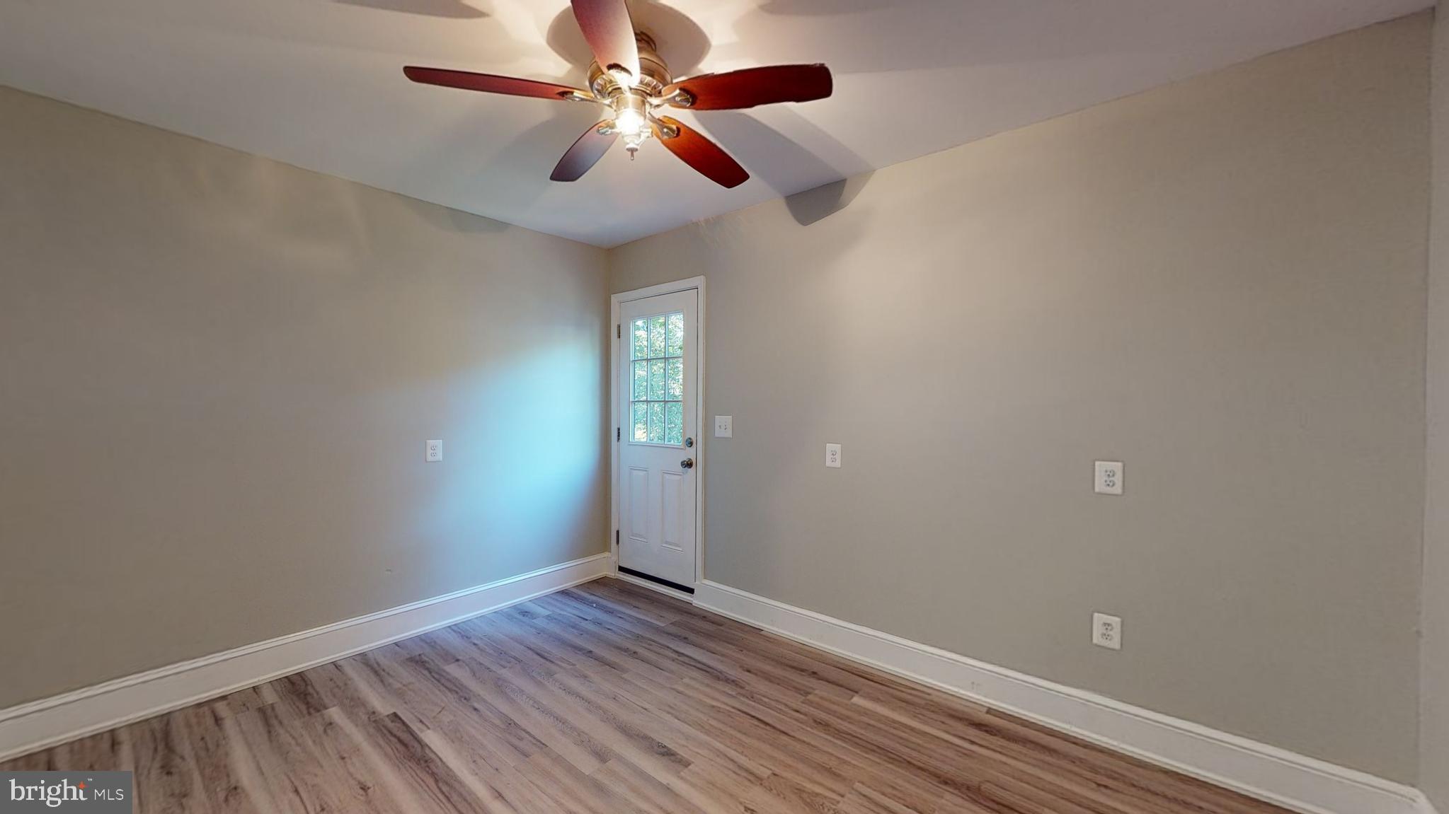 STRAWBERRY HILL EST SUB - Residential