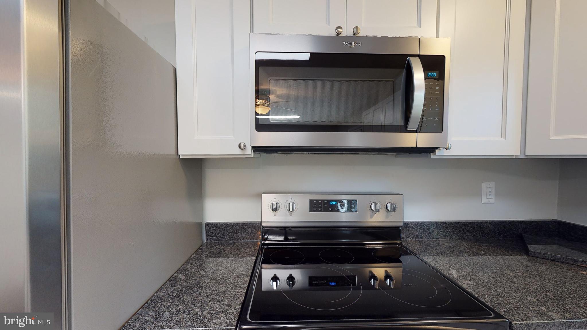 STRAWBERRY HILL EST SUB - Residential