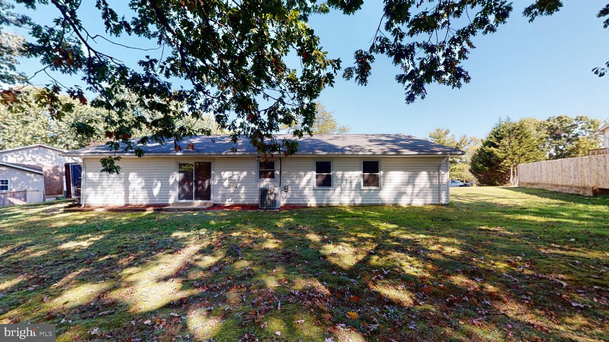 STRAWBERRY HILL EST SUB - Residential