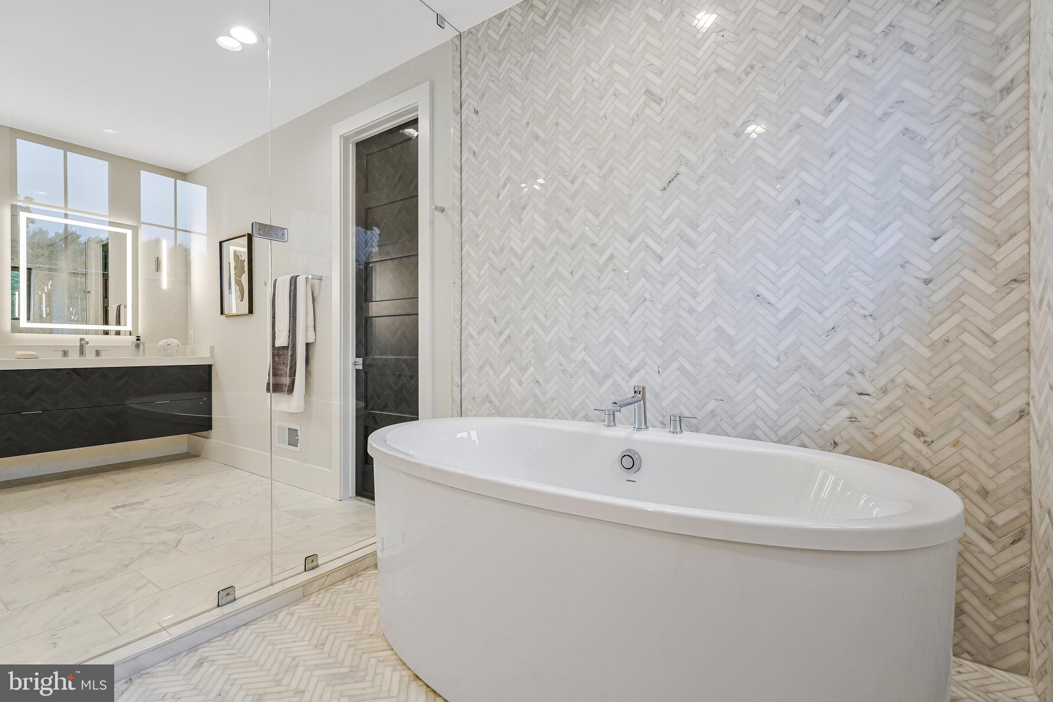 OAKTON - Residential