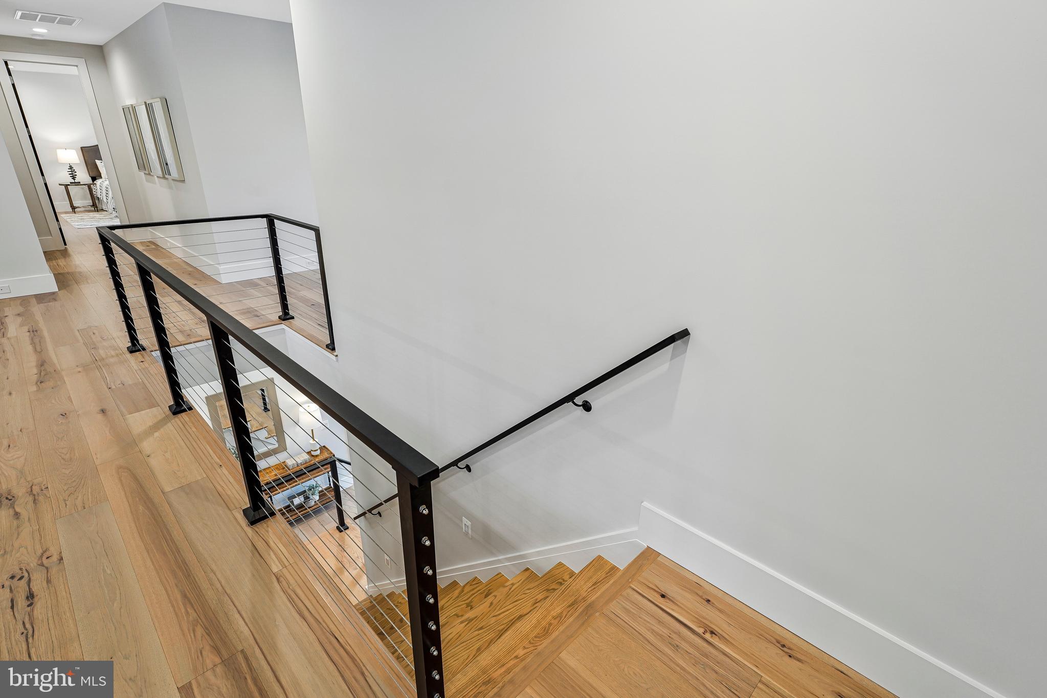 OAKTON - Residential