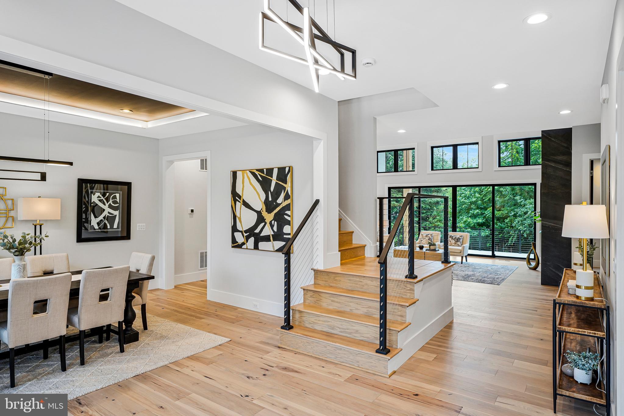 OAKTON - Residential