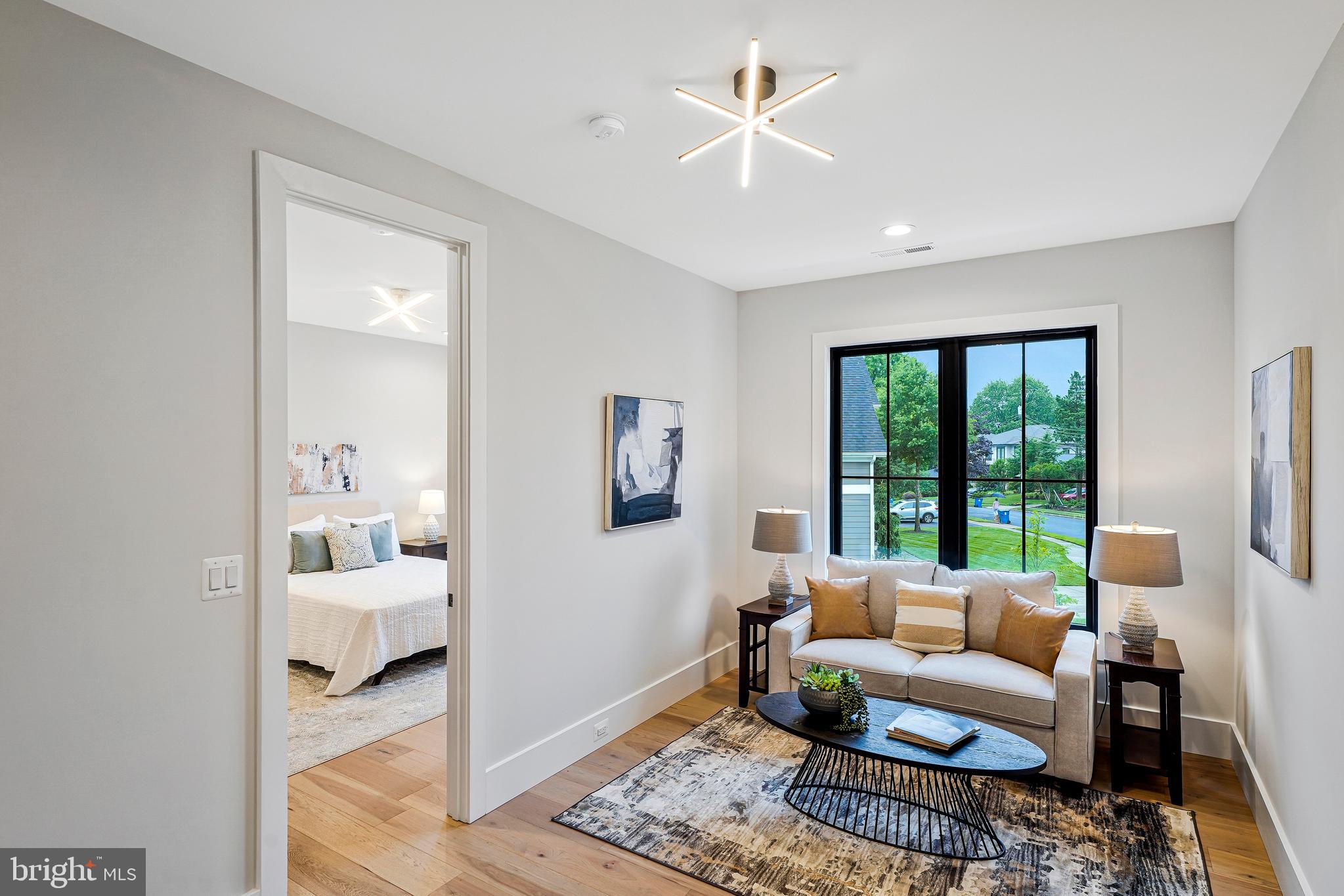 OAKTON - Residential