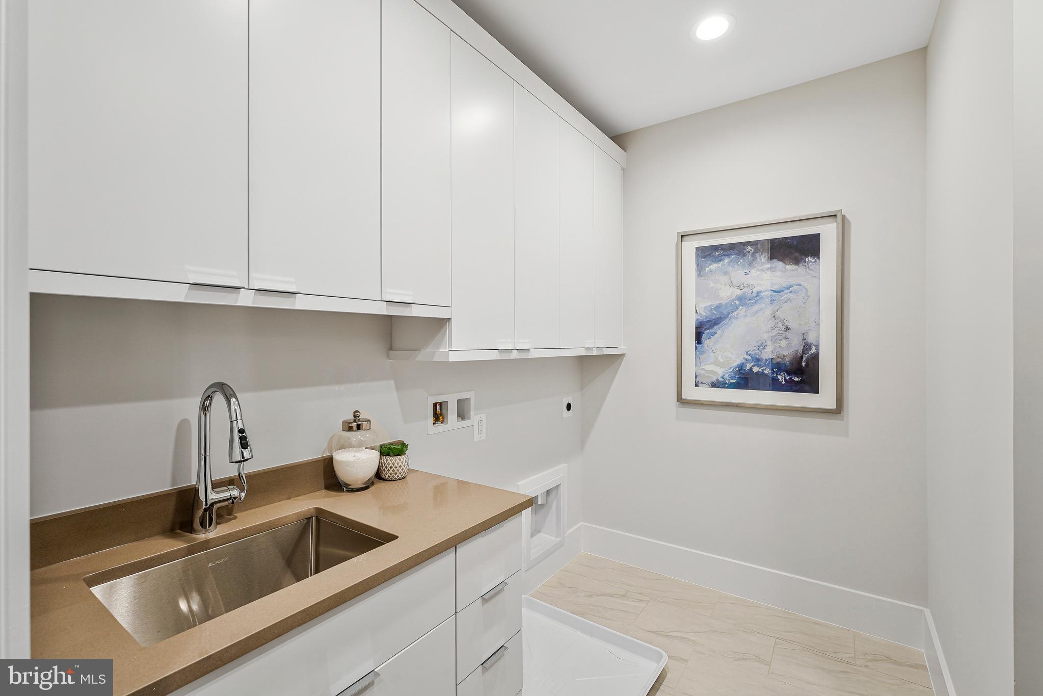 OAKTON - Residential