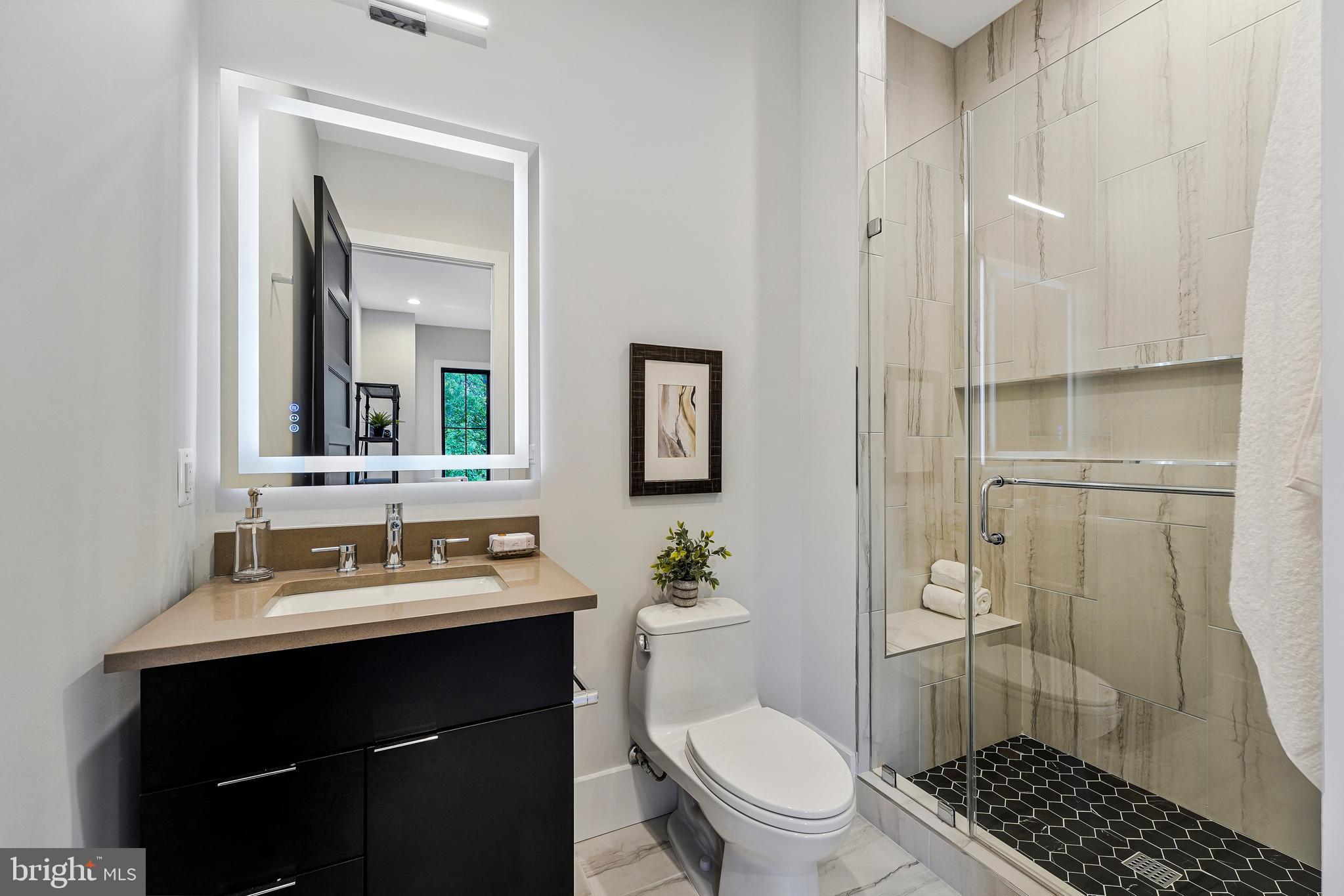 OAKTON - Residential