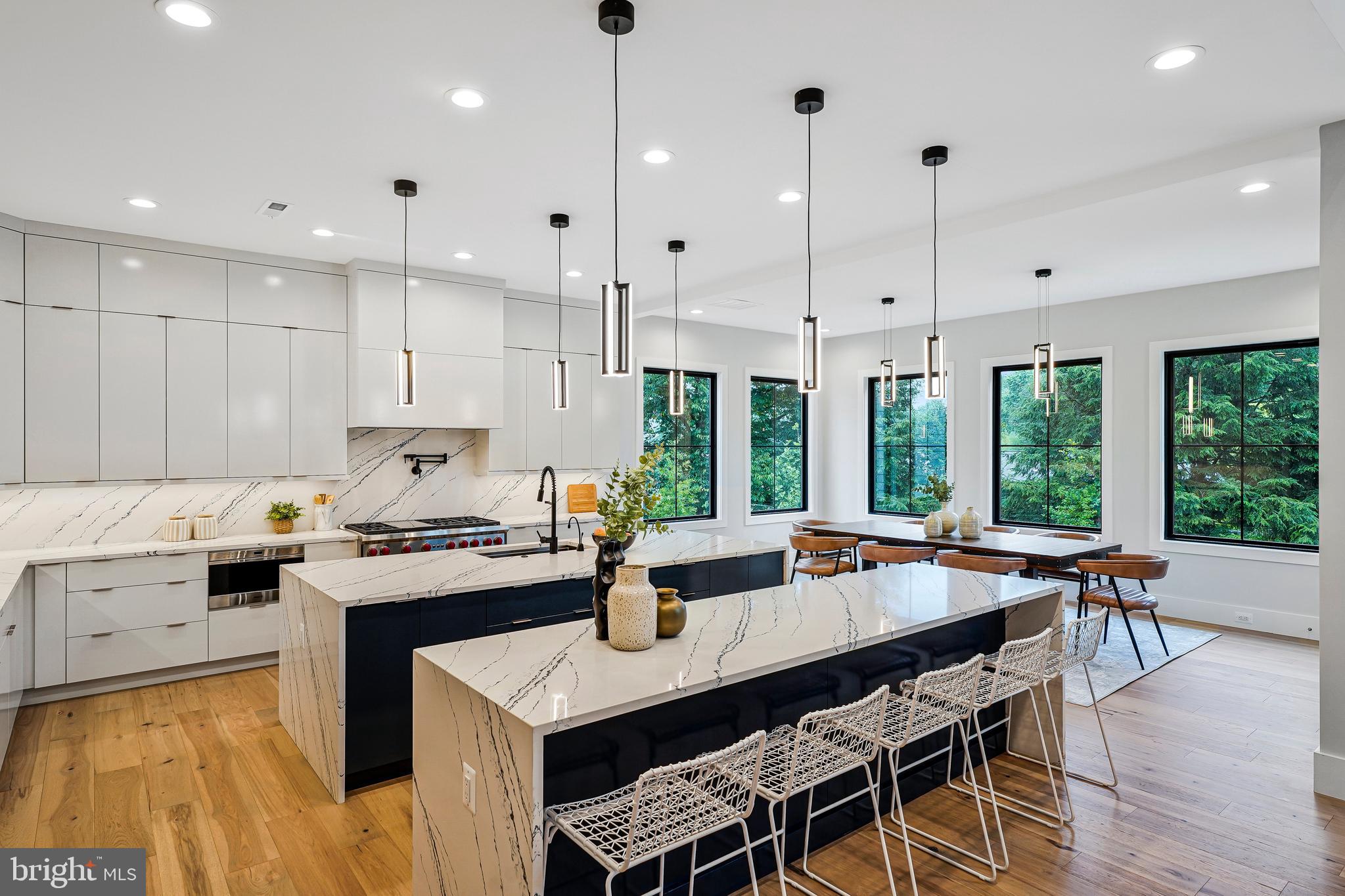 OAKTON - Residential