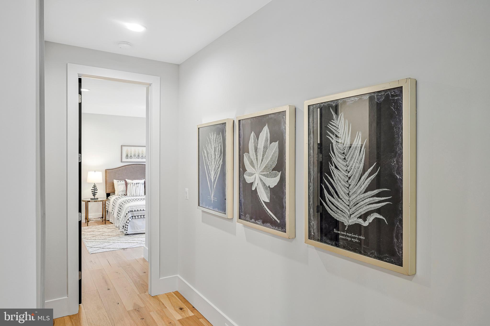 OAKTON - Residential