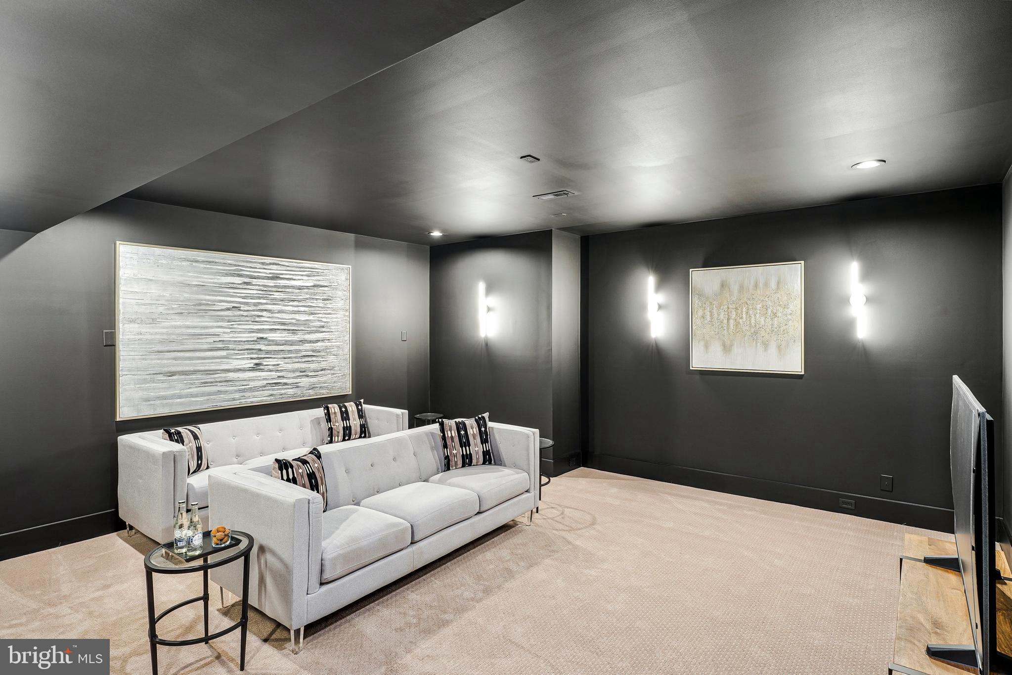 OAKTON - Residential