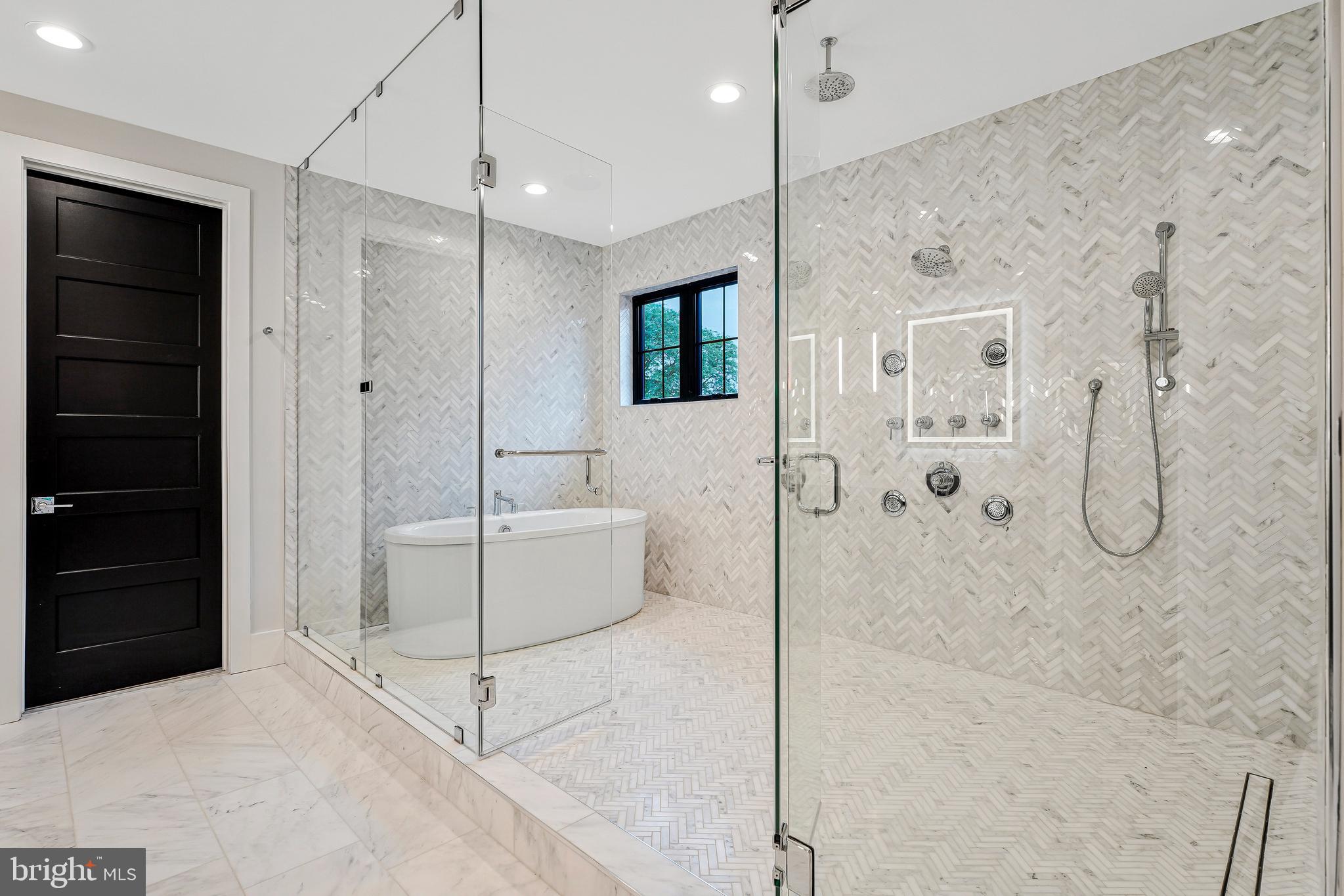 OAKTON - Residential