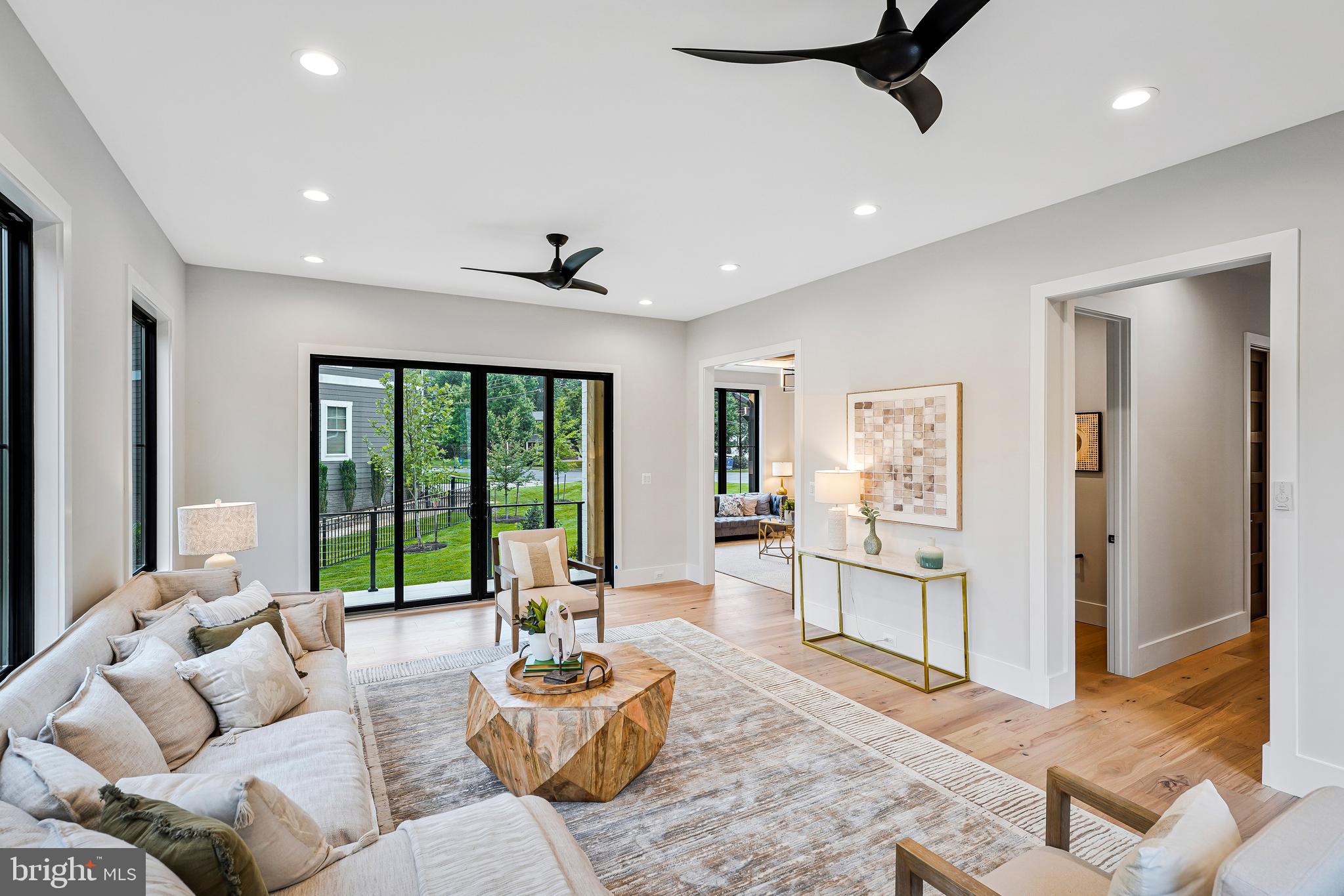 OAKTON - Residential