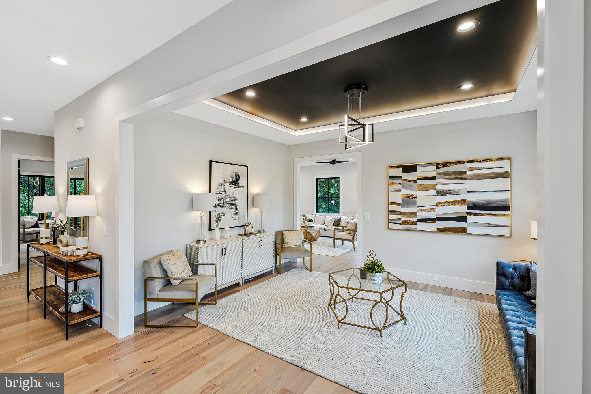 OAKTON - Residential