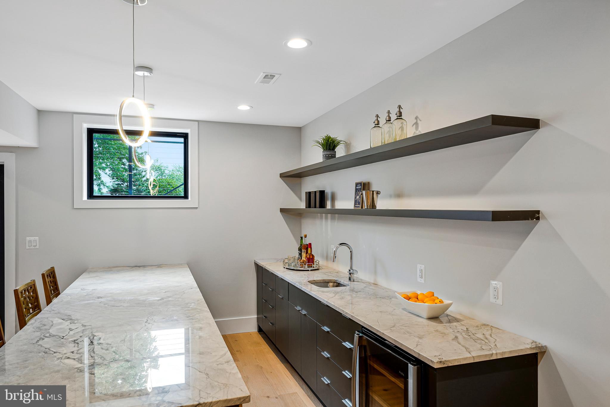 OAKTON - Residential