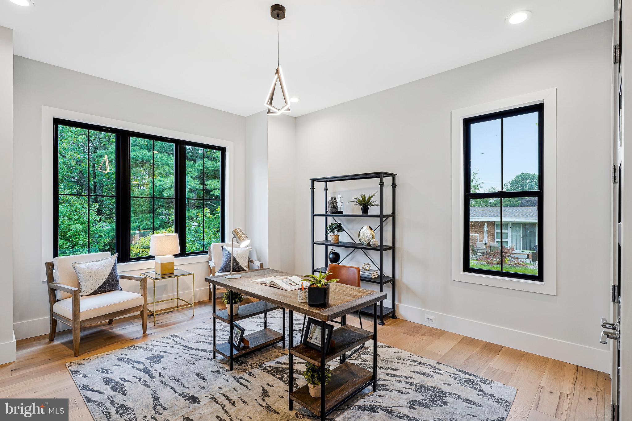 OAKTON - Residential