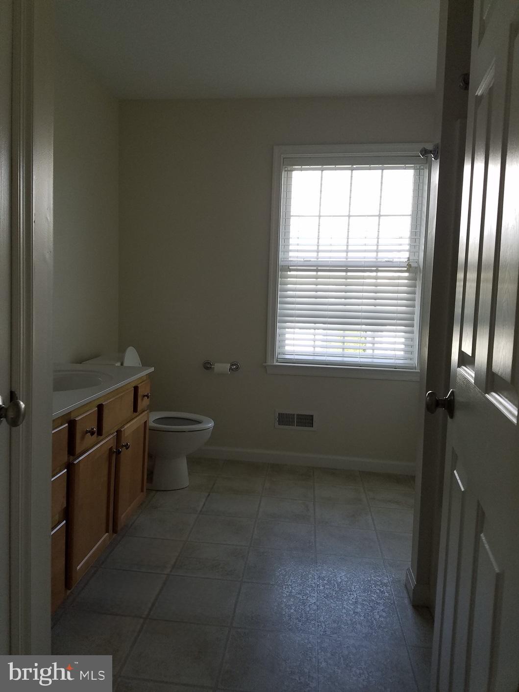 WEST MANCHESTER TWP - Residential Lease