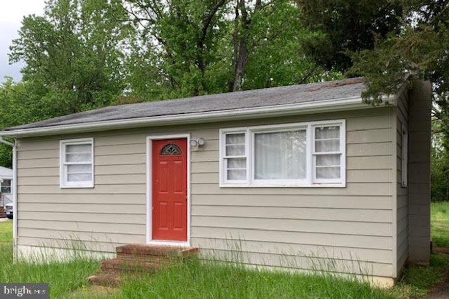 Quaint Cottage style living near Annapolis Mall on Bestgate Road.  A quiet established neighborhood perfect for a starter home or downsizing.  Interior updated in 2015. AS IS.  Seller is motivated.