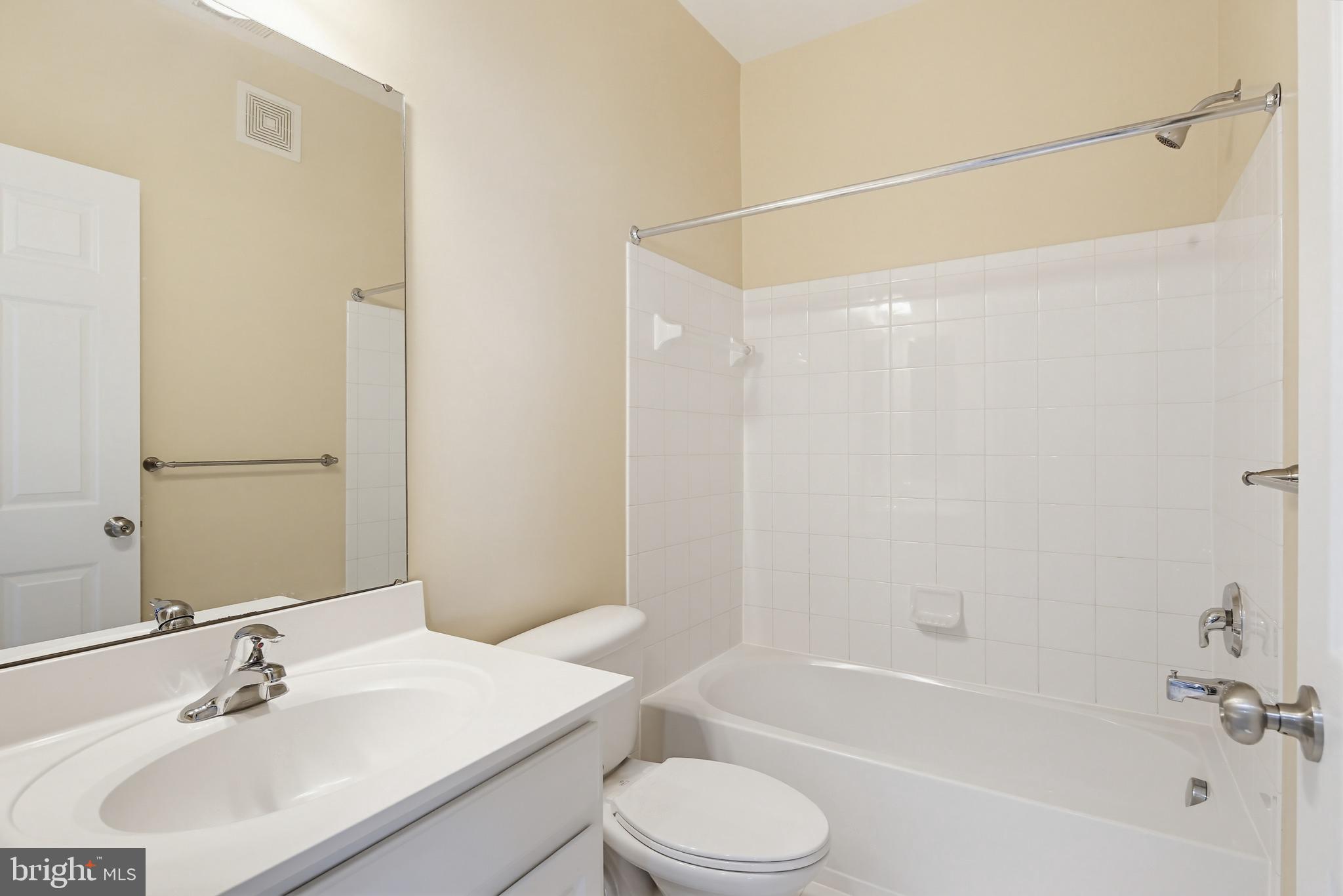 VILLAGES OF URBANA - Residential