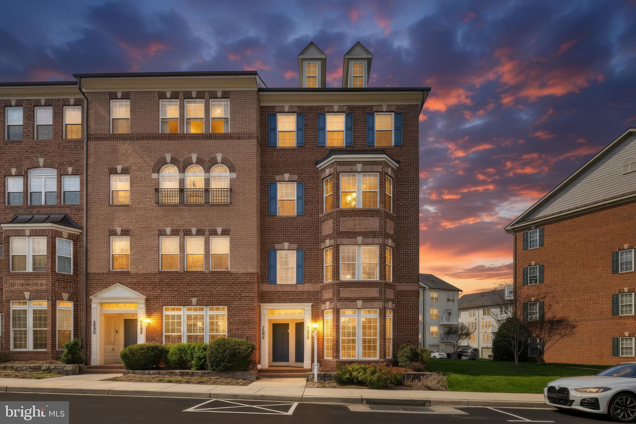 VILLAGES OF URBANA - Residential