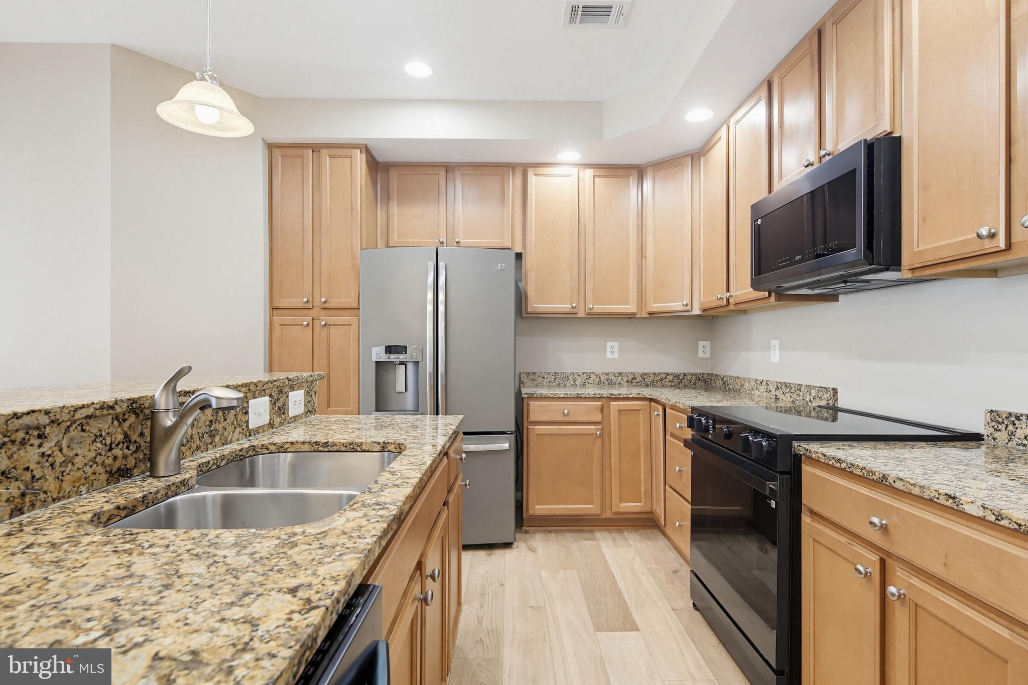 VILLAGES OF URBANA - Residential