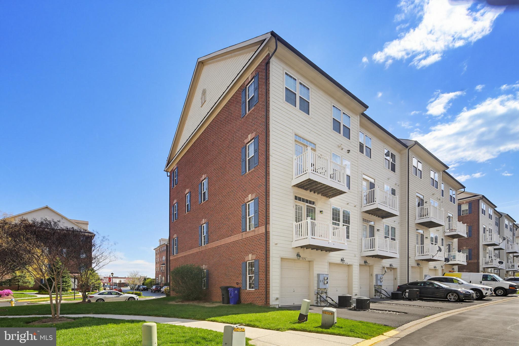 VILLAGES OF URBANA - Residential