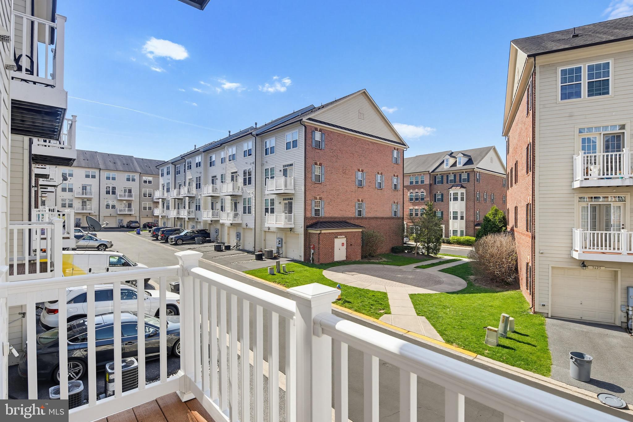 VILLAGES OF URBANA - Residential