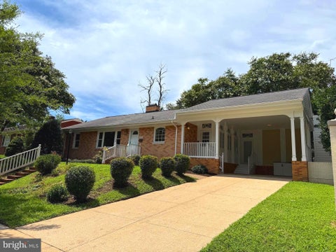 Homes For Rent - 1614 Littlepage Street<br/> FREDERICKSBURG, VA 22401