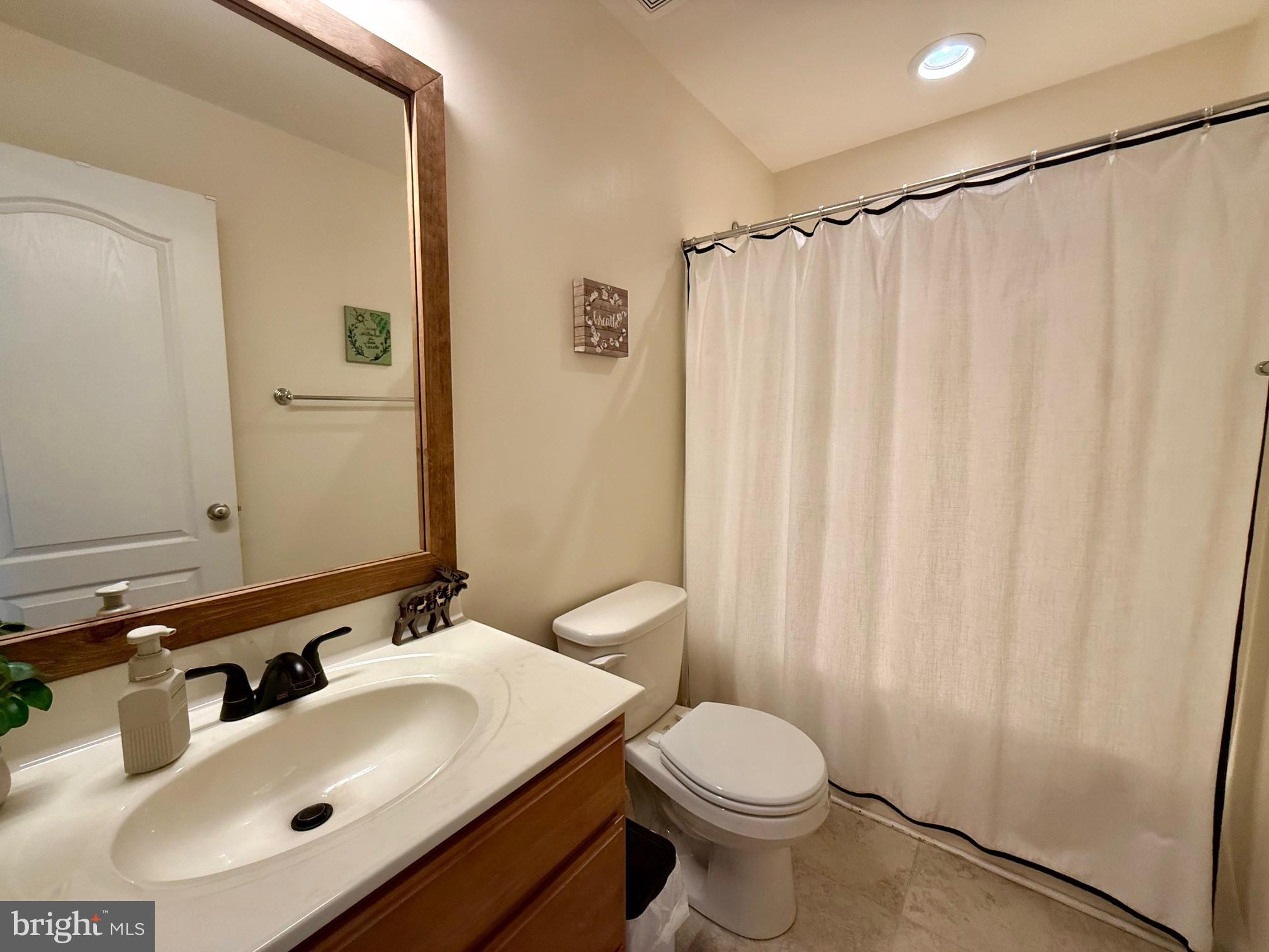 PEMBROOKE - Residential