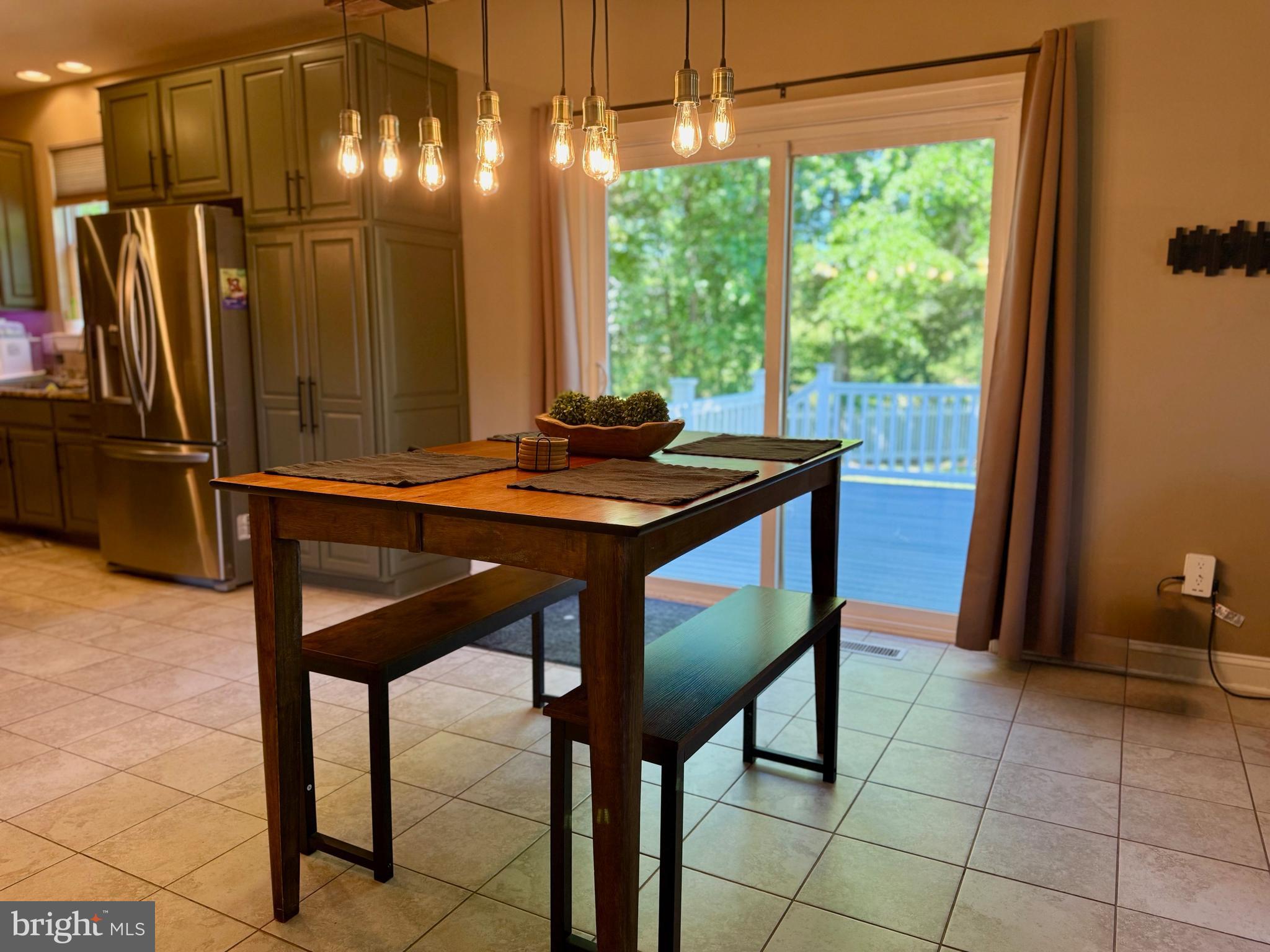PEMBROOKE - Residential