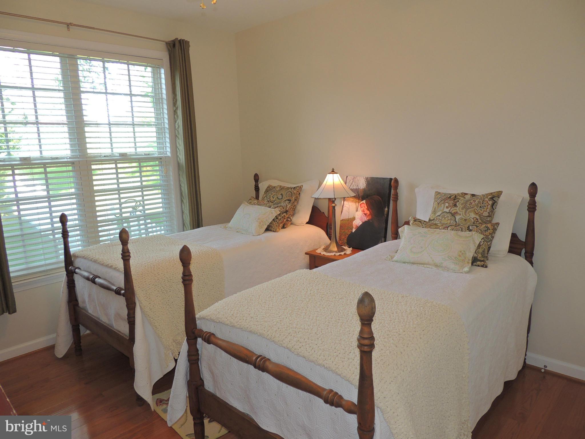 CEDARBROOKE - Residential