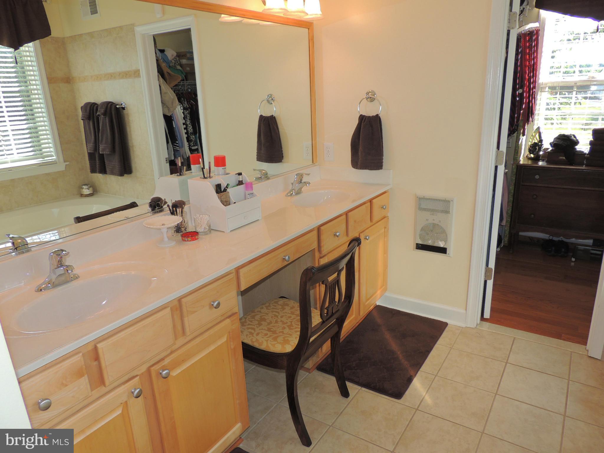 CEDARBROOKE - Residential