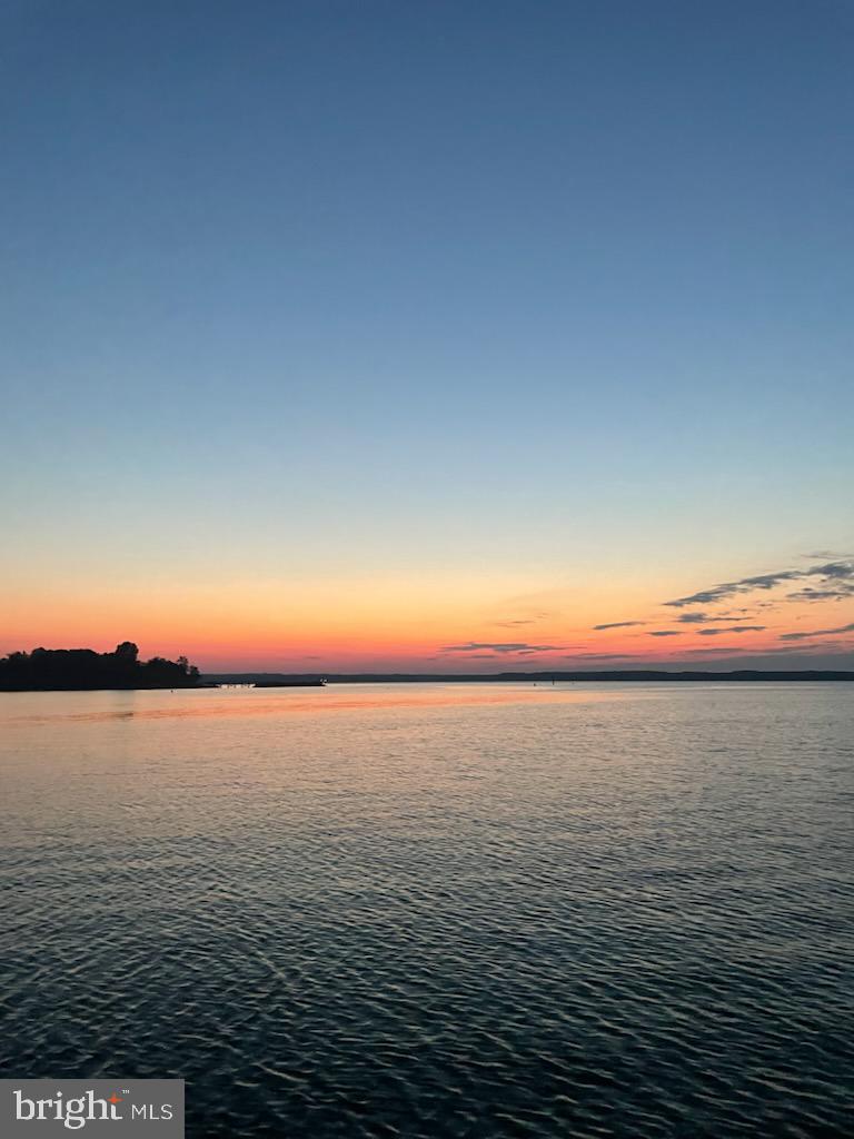 COBB ISLAND - Residential