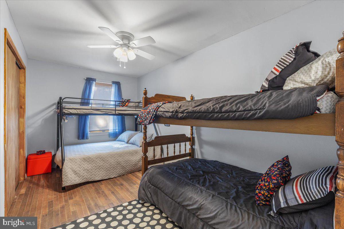 COBB ISLAND - Residential