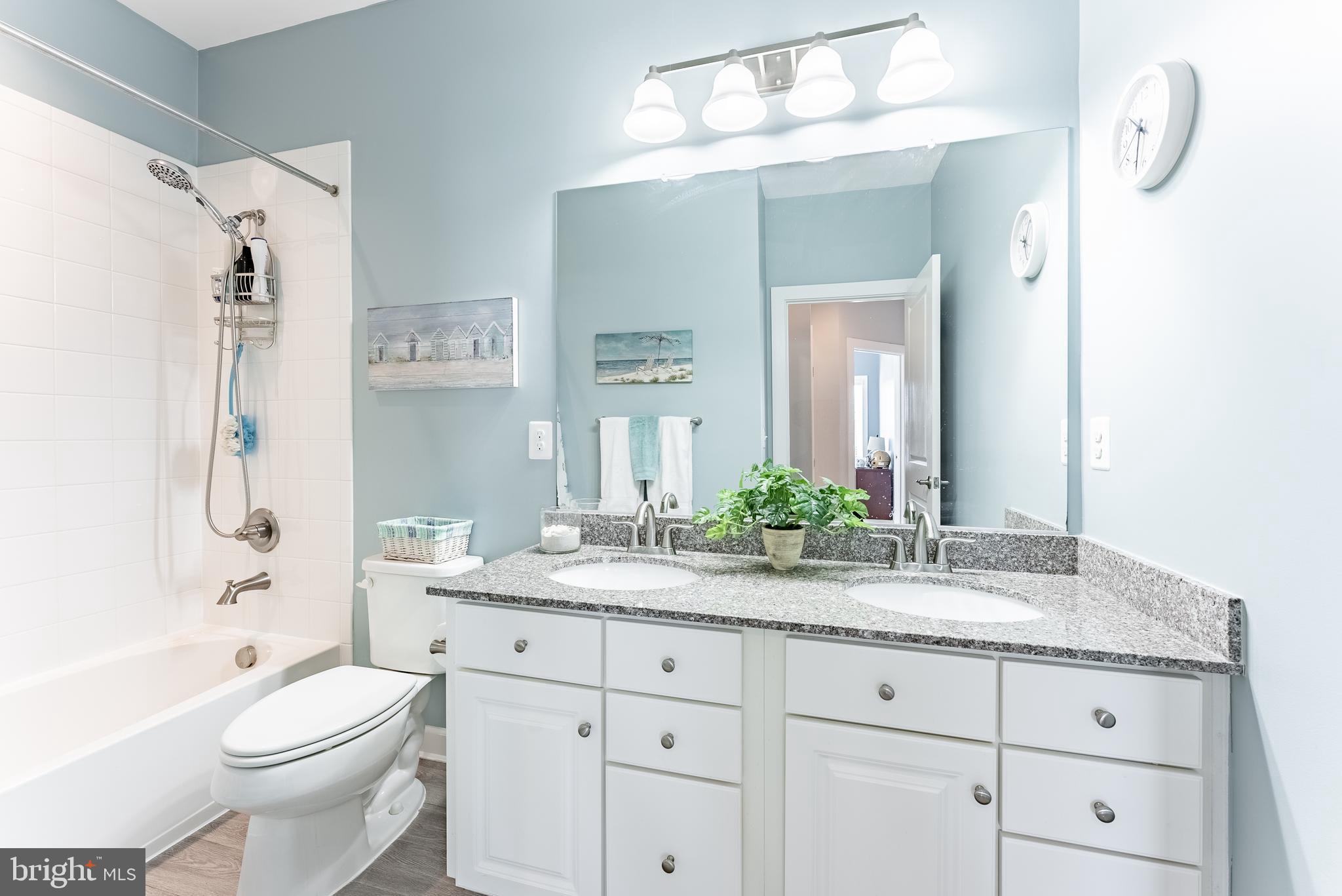 WENTWORTH GREEN - Residential