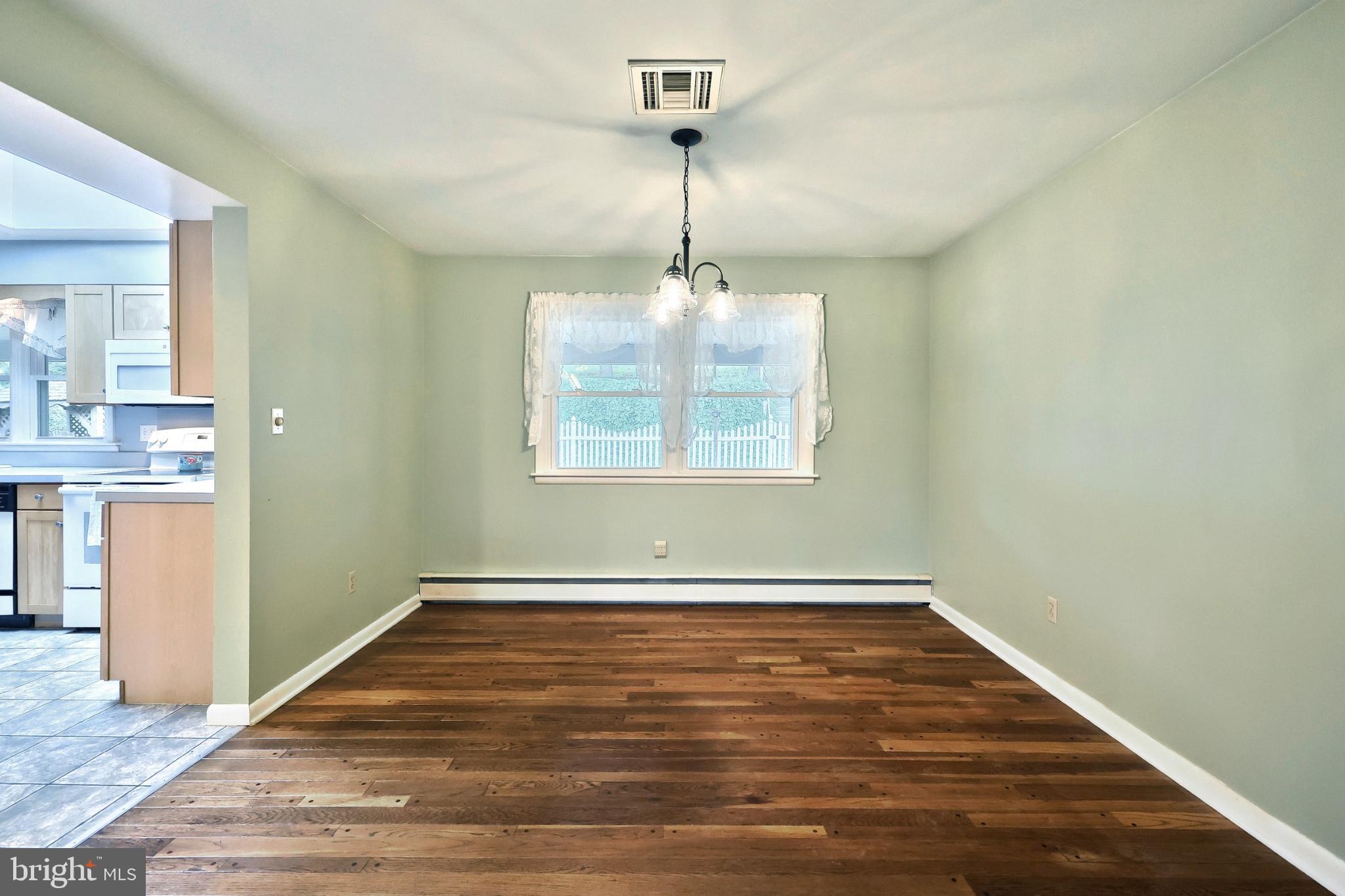 LAKE LEHMAN - Residential