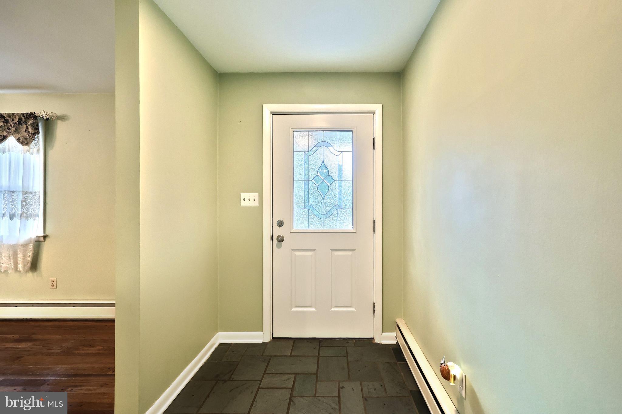 LAKE LEHMAN - Residential