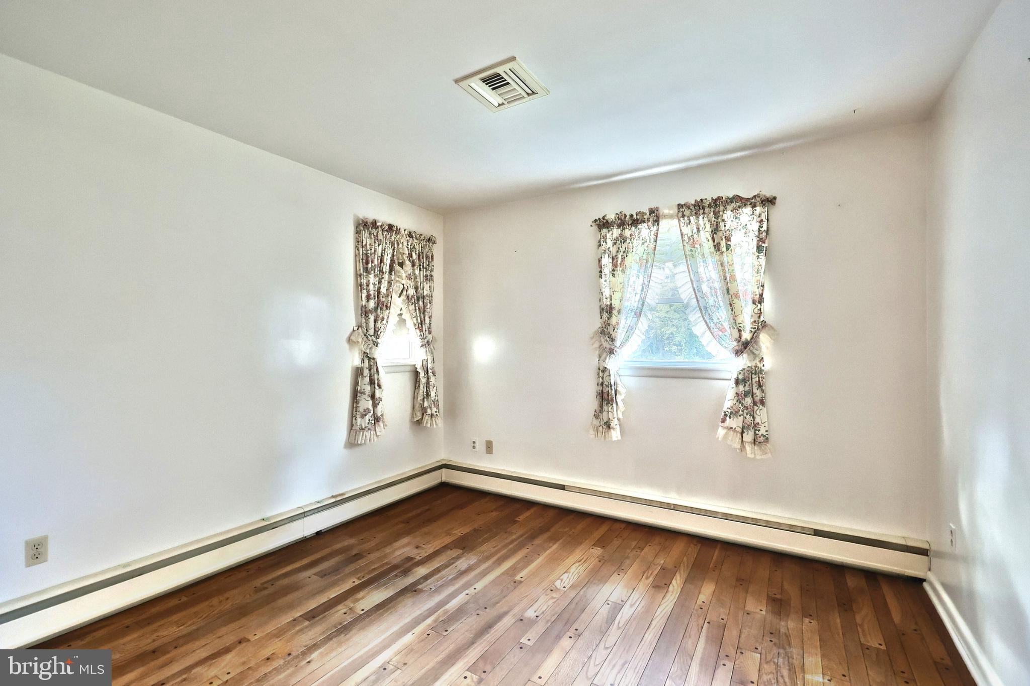 LAKE LEHMAN - Residential