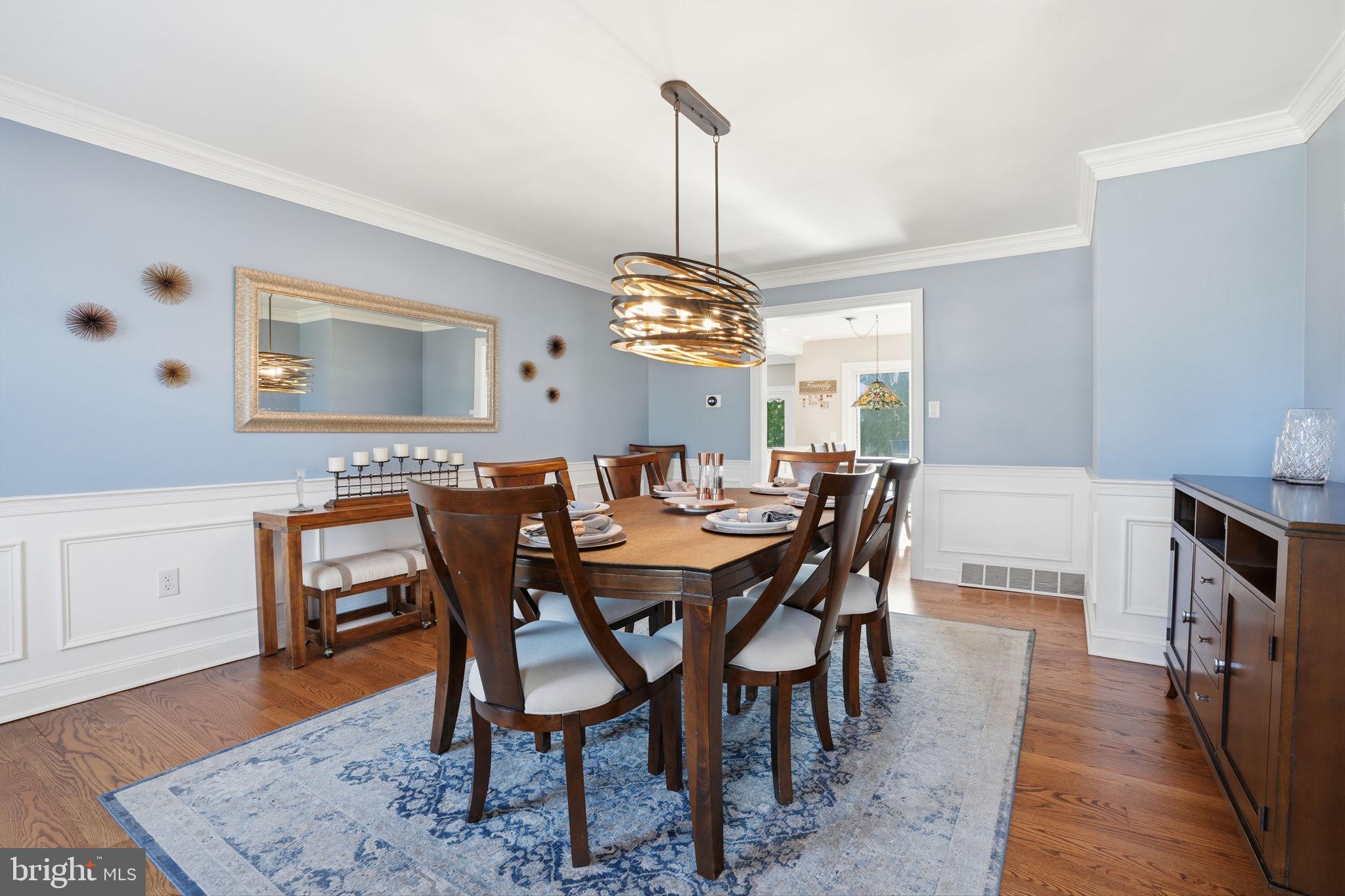 HUNTERS CROSSING - Residential