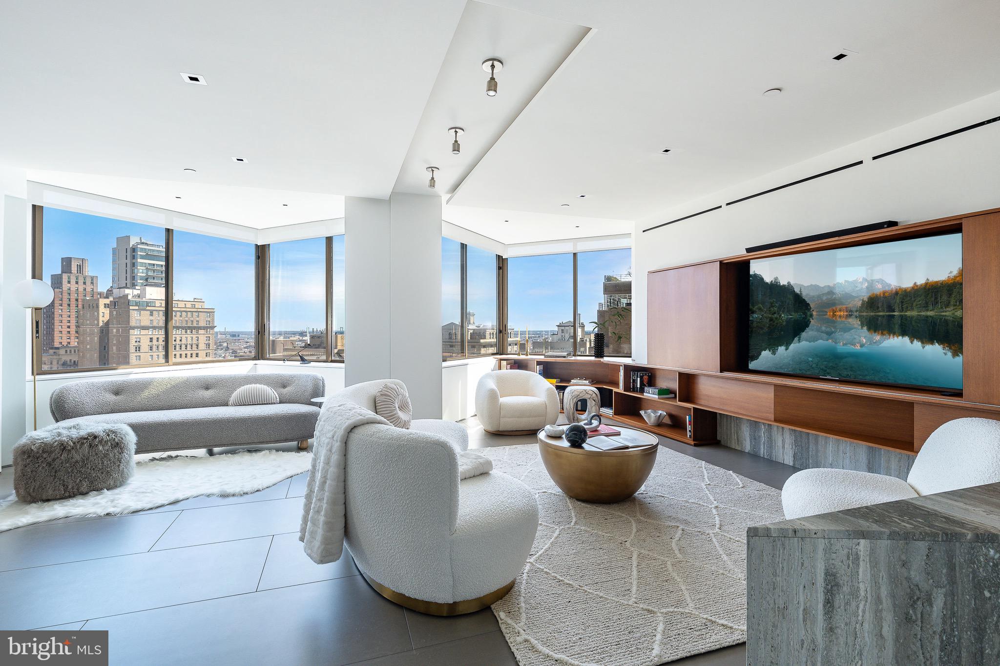 RITTENHOUSE SQUARE - Residential