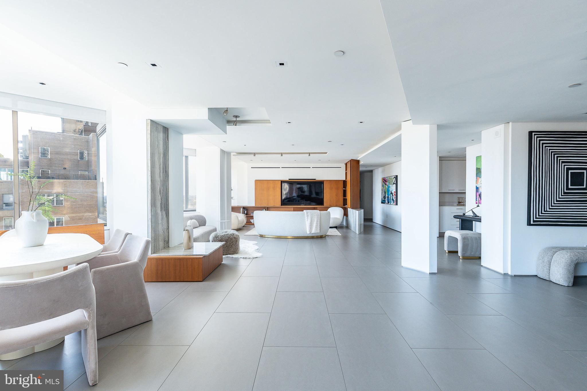 RITTENHOUSE SQUARE - Residential