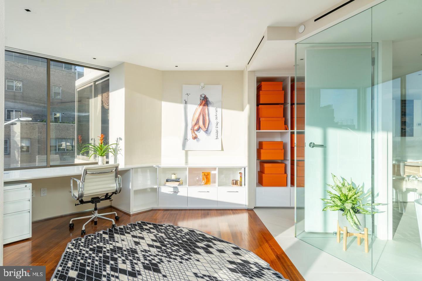 RITTENHOUSE SQUARE - Residential