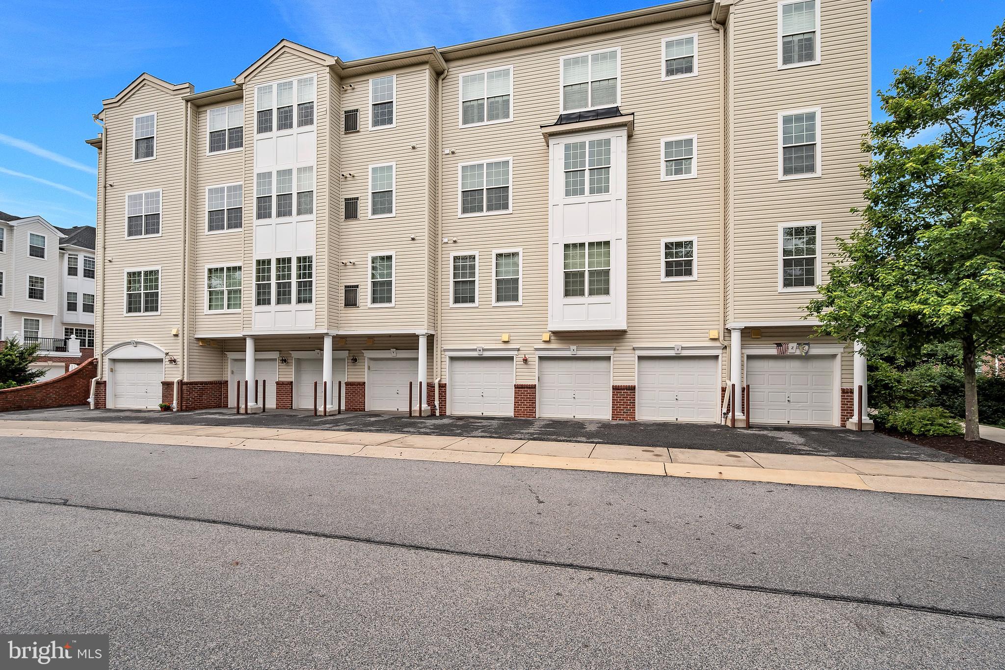 8800 BOSLEY ROAD 304