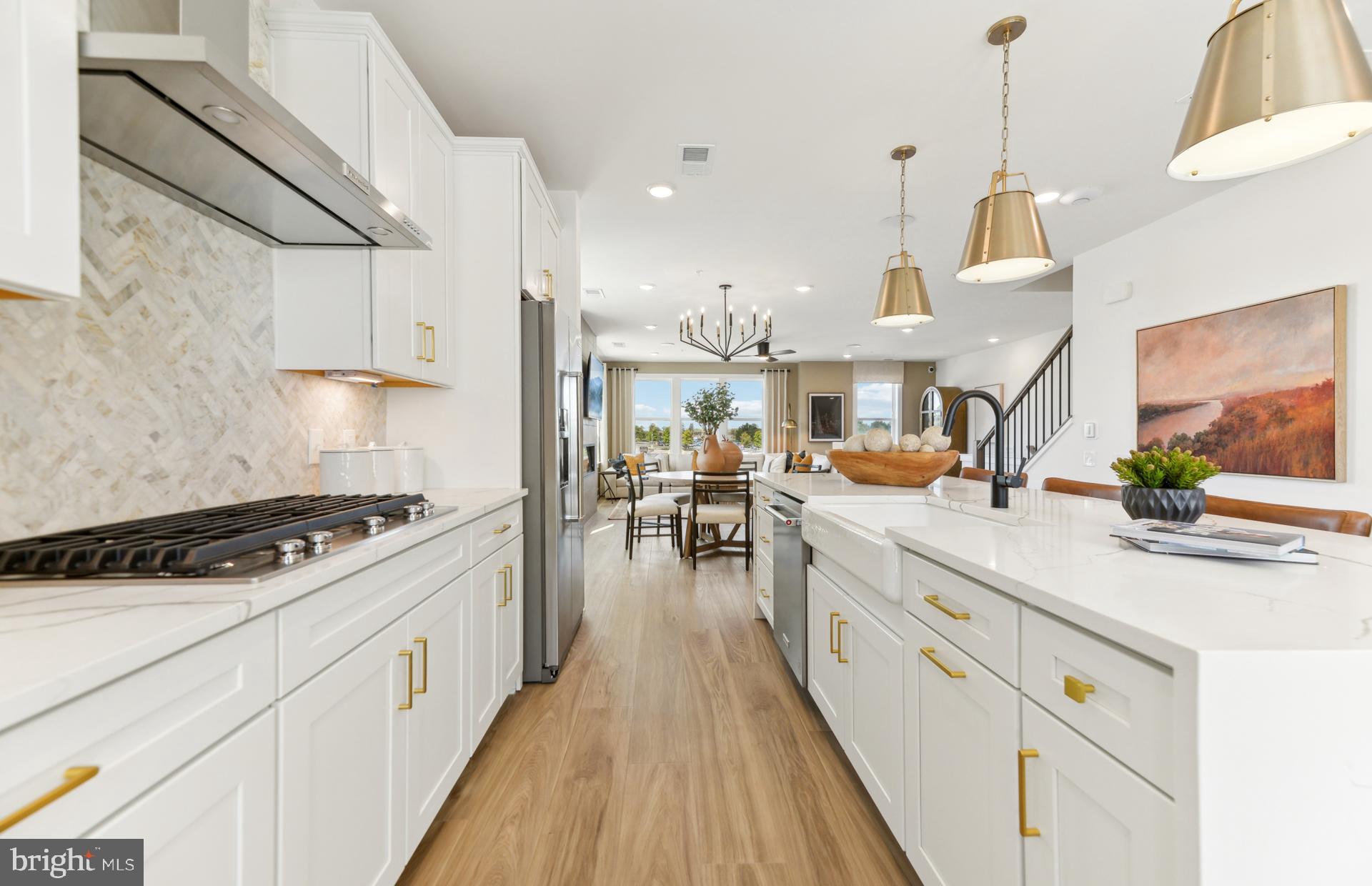 BELMONT OVERLOOK - Residential