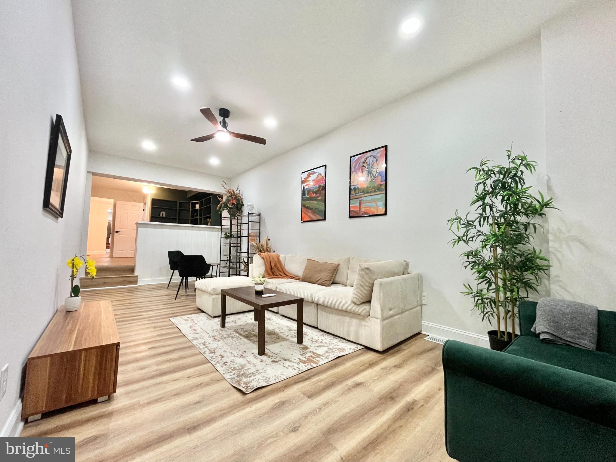 2725 HUNTINGDON AVENUE