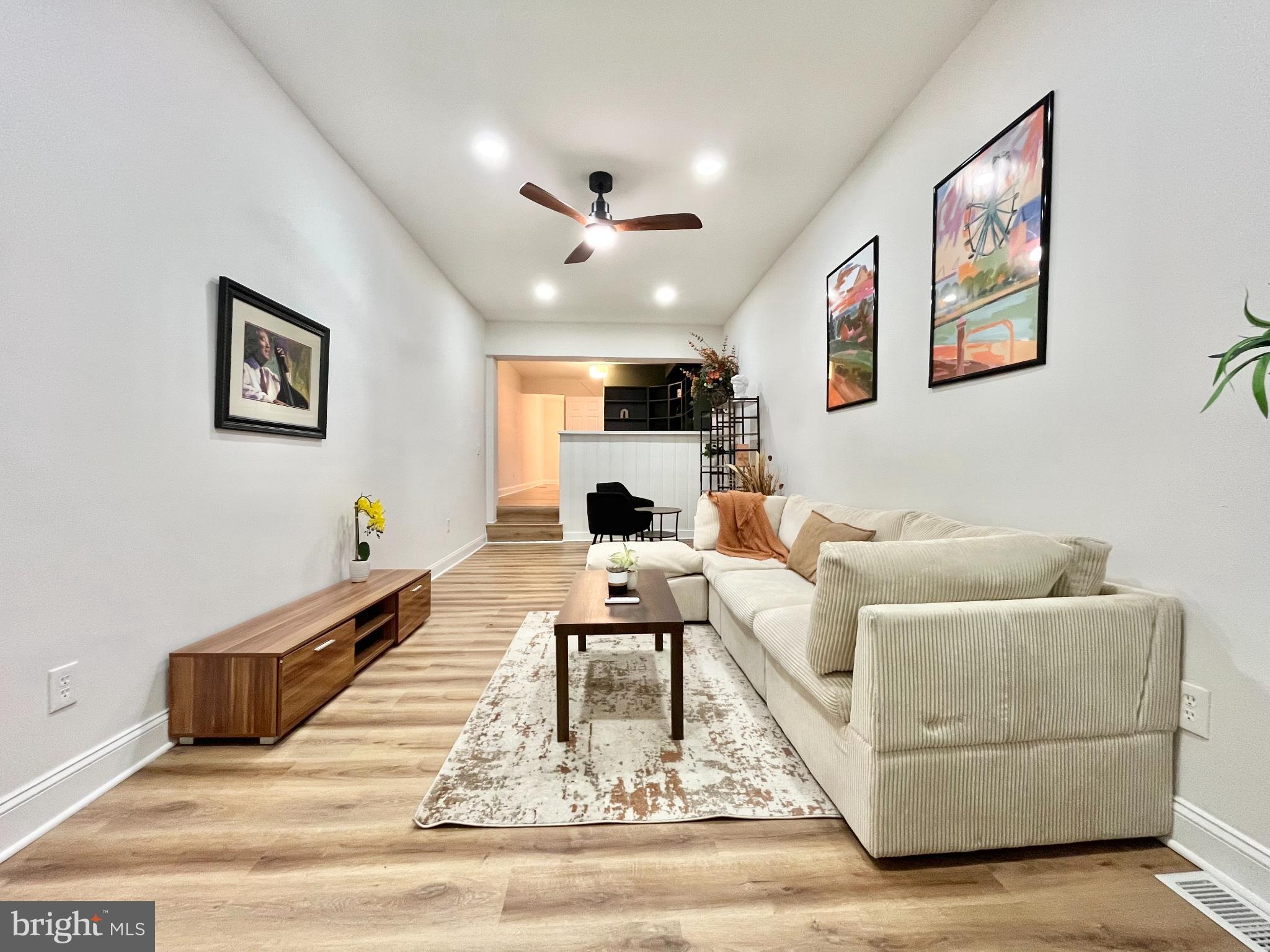 2725 HUNTINGDON AVENUE